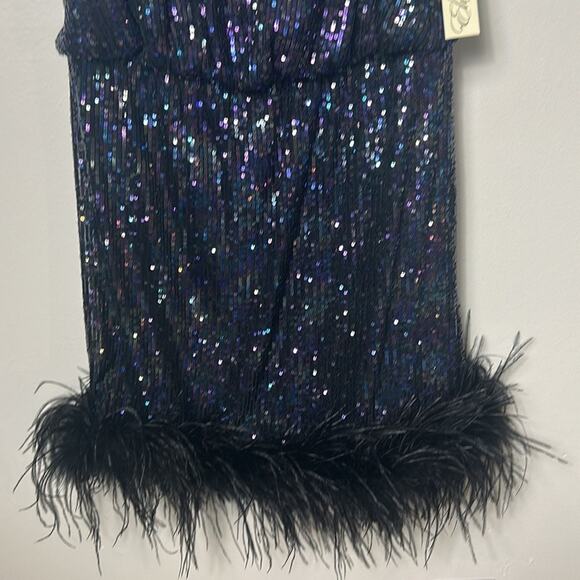 NWT Eliza J Sequin mini Dress with Feather Trim, 12 - Picture 6 of 12
